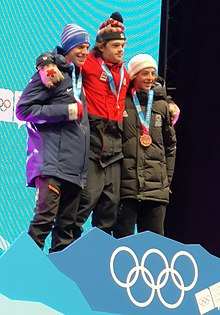Ski gaya bebas pada tahun 2020 musim Dingin Olimpiade Pemuda – Anak laki-laki' halfpipe podium.jpg