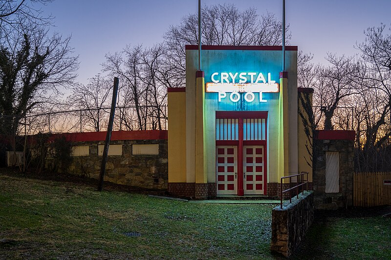 File:Glen Echo Park at Night.jpg