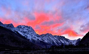 An evening at Goma village, Ghanche, Gilgit and Baltistan in Pakistan was taken just before the start of winter season. Goma Village, Ghanche, Gilgit and Baltistan, Pakistan.JPG