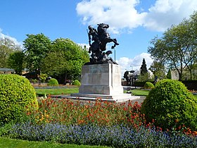 St Marylebone War Memorial Grade II listed War Memorial, St Johns Wood, London (geograph 2951321).jpg