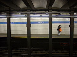 Grand Street (stacja metra na Sixth Avenue Line)