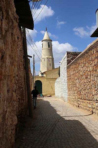 File:Harar, moschea jamia, minareto 02.jpg