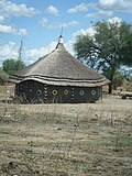 Thumbnail for File:House with chalk decorations, greater Bor, South Sudan.jpg
