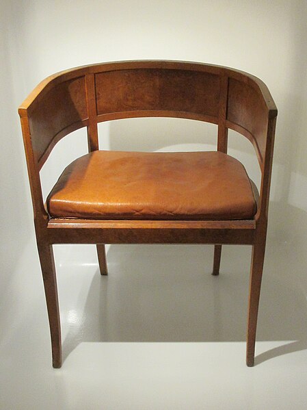 Image: Kaare Klint   Chair for Thorvaldsens Museum