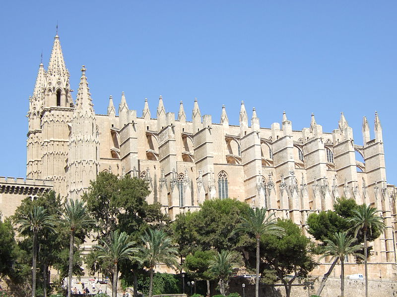File:Kathedrale La Seu.jpg