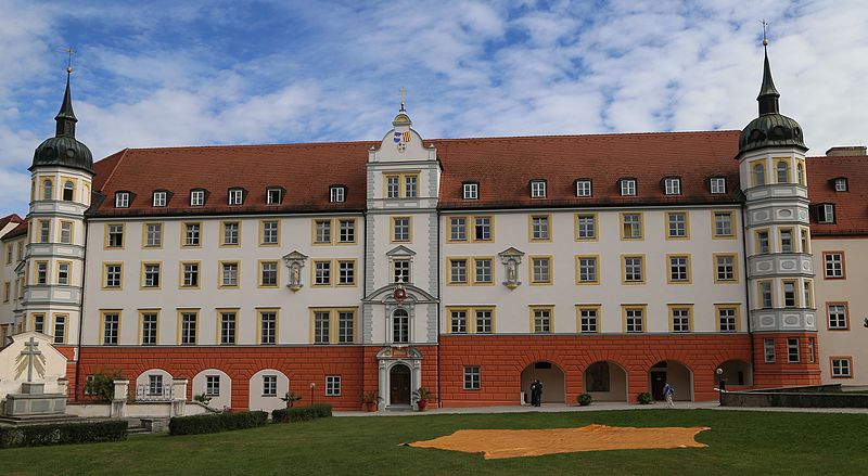 File:Kloster Scheyern-1.jpg