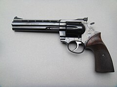 Korth Combat .357 Magnum to wysokiej klasy rewolwer wykonany ręcznie w Niemczech.