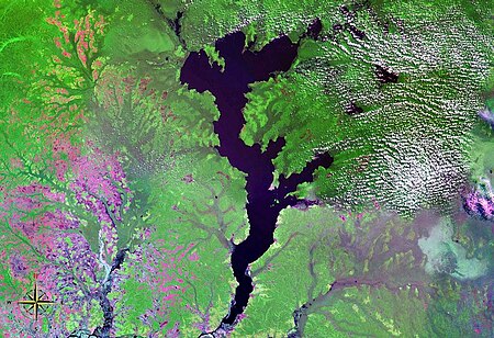 Lake Mai-Ndombe NASA.jpg