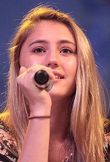 Lia Marie Johnson American actress and Internet personality