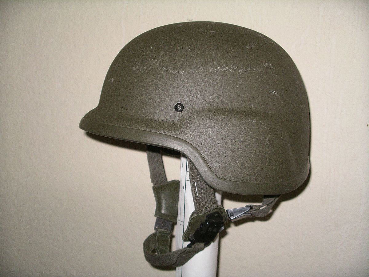 Casque de combat — Wikipédia