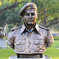 Major R Parameswaran statue at Param Yodha Sthal Delhi.jpg