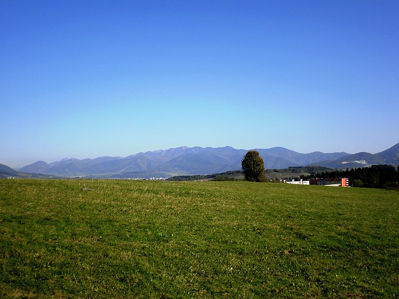 File:Malá Fatra - panoramio.jpg