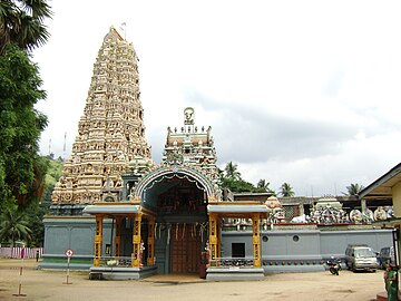 Archivo:Matale_Sri_Muttumariyamman_Kovil.JPG