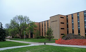 Mathews Hall - panoramio.jpg