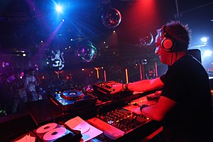 Mike Koglin at Gatecrasher 2009.jpg