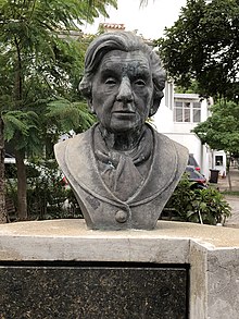 Monumento de Cora Coralina