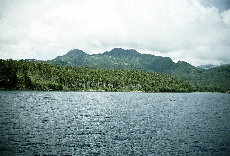 File:Mount Butay.jpg