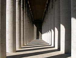 Museum of Roman Civilization, external colonnade Museo della civilta romana, E.U.R. rom, april 2005.jpg