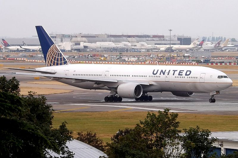 File:N792UA Boeing 777 United (9486530025).jpg