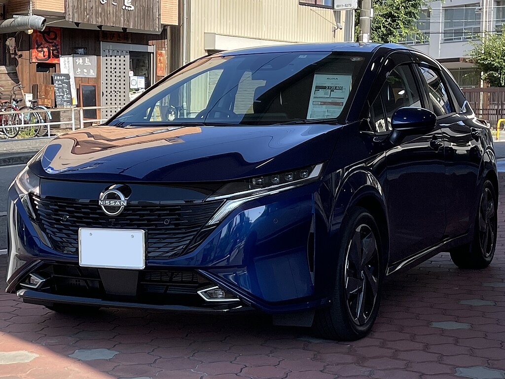 File:Nissan NOTE AURA G leather edition (6AA-FE13) front.jpg