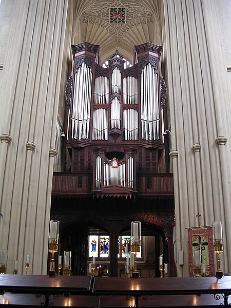 File:Organ of Bath Abbey.jpg