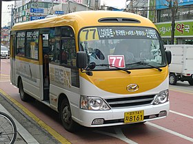 Osan Public light bus 77.JPG