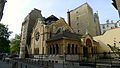 Rue vue en direction de l'avenue de Ségur ; au centre, la synagogue Chasseloup-Laubat.