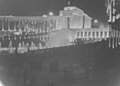 rumänischer Pavillon bei Nacht II