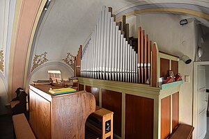 Pfarrkirche hl Dreifaltigkeit Interior 08.jpg