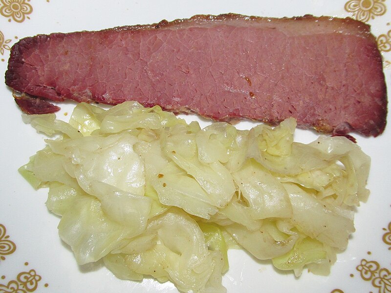 File:Plate of Corned Beef and Cabbage (32656310964).jpg