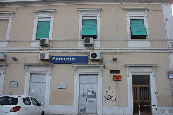 Pomezia railway station