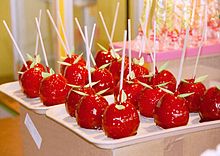 Manzanas De Caramelo Rojas Dulces Americanos Tradicionales Para