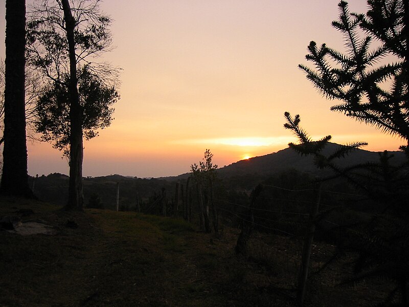 File:Por do Sol Campestre.JPG