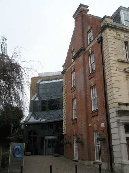 File:Quadrant in Windsor High Street - geograph.org.uk - 1168764.jpg