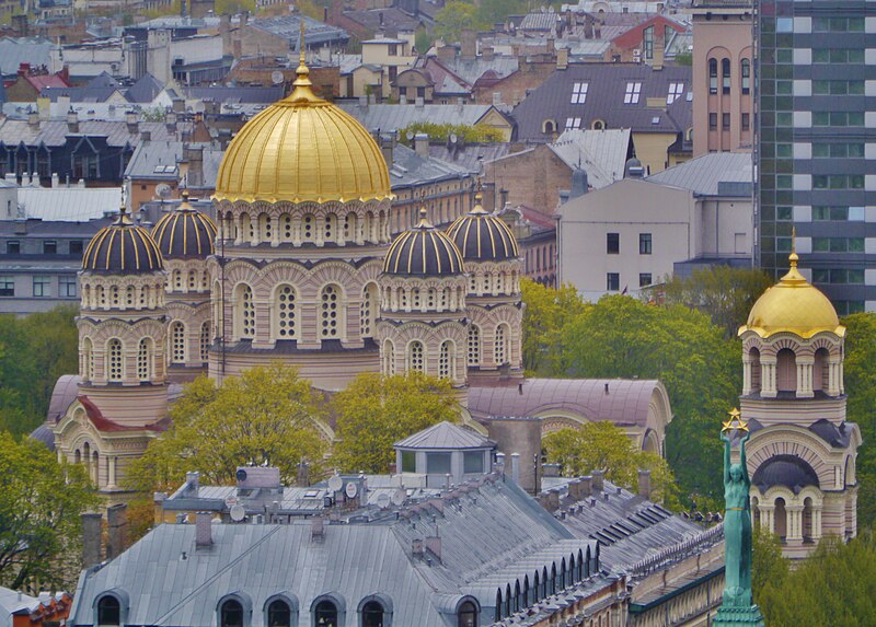 File:Riga Petrikirche Blick vom Turm zur Christi-Geburt-Kathedrale 2.JPG
