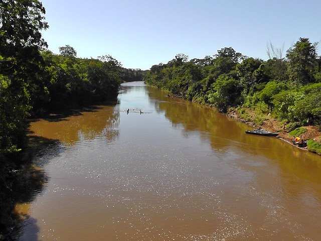 Rio Miranda, que fica no limite entre Nioaque e Bonito