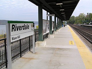 <span class="mw-page-title-main">Riverdale station (Metro-North)</span> Metro-North Railroad station in the Bronx, New York
