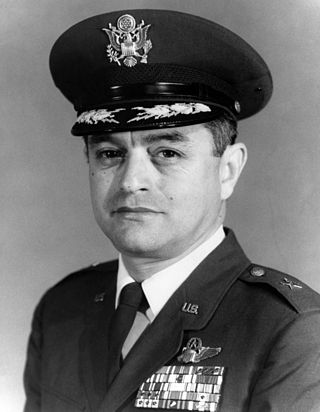 <span class="mw-page-title-main">Robert Cardenas</span> United States Air Force general (1920–2022)