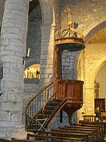 Église Notre-Dame-de-la-Tronchaye : la chaire à prêcher.