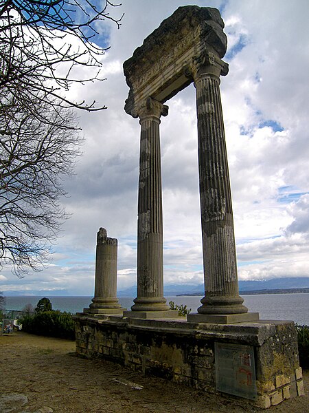 Remains of the colony of Nyon overlooking Lake Geneva
