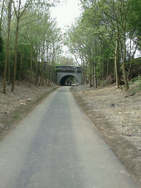 File:Rushden Greenway.jpg