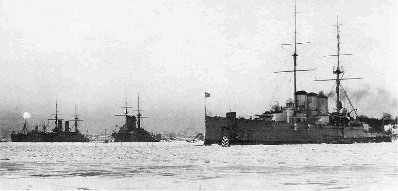 File:Ryurik1913-1914Helsingfors.jpg