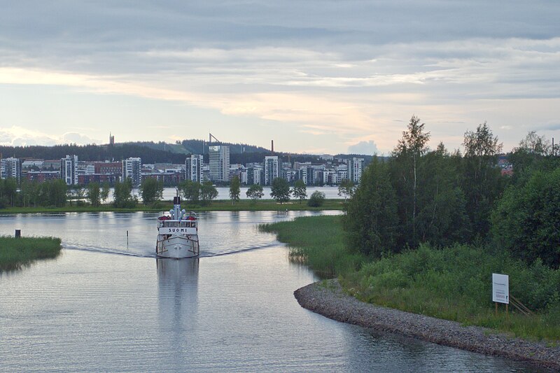 File:SS Suomi approaching Äijälänsalmi.jpg