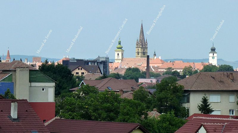 File:Sibiu les tours2.JPG