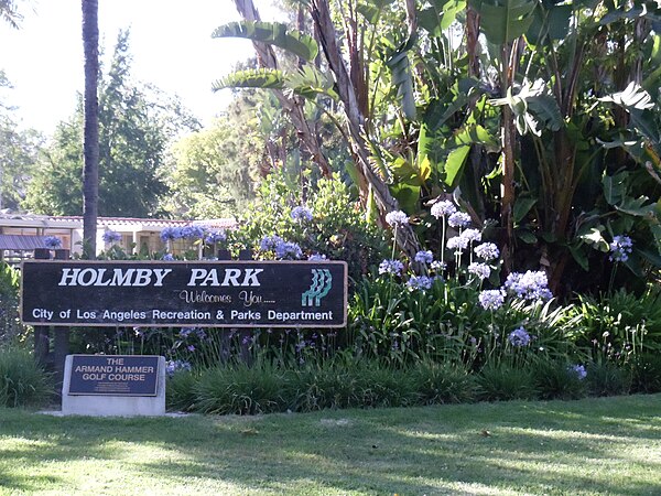 Sign of Holmby Park in Holmby Hills