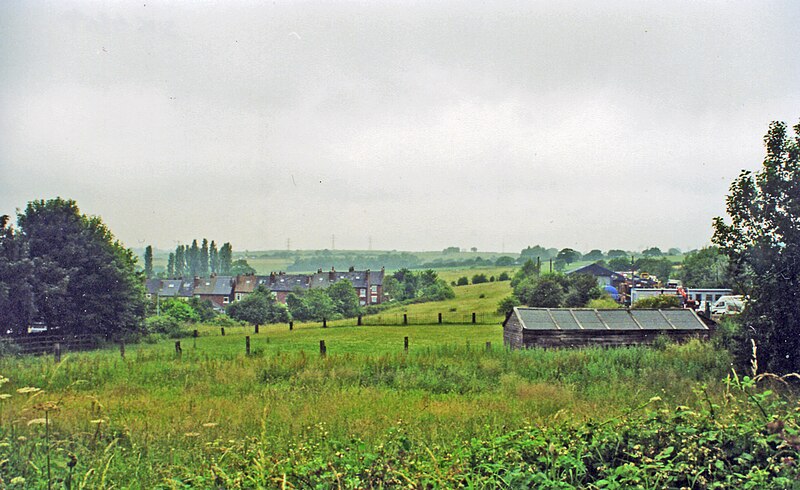 File:Site of former Kirkby Bentinck station, 2000 (geograph 3725232).jpg