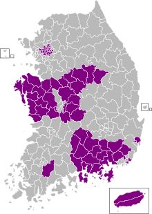 Map of provinces, cities, districts and counties in South Korea that have LGBT discrimination protections
.mw-parser-output .legend{page-break-inside:avoid;break-inside:avoid-column}.mw-parser-output .legend-color{display:inline-block;min-width:1.25em;height:1.25em;line-height:1.25;margin:1px 0;text-align:center;border:1px solid black;background-color:transparent;color:black}.mw-parser-output .legend-text{}
Bans discrimination on the basis of sexual orientation South Korean divisions with LGBT protections.svg