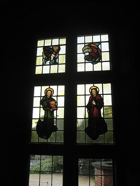 File:Stained Glass Windows in Westminster College, Cambridge 006.jpg