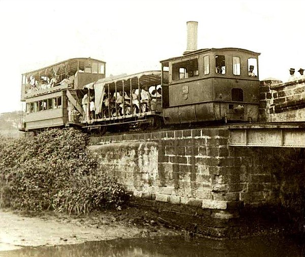 Steam-powered tranvia that served Malabon and Tondo from 1888 to 1898.