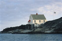 Strømtangen lighthouse in Kragerø.tif